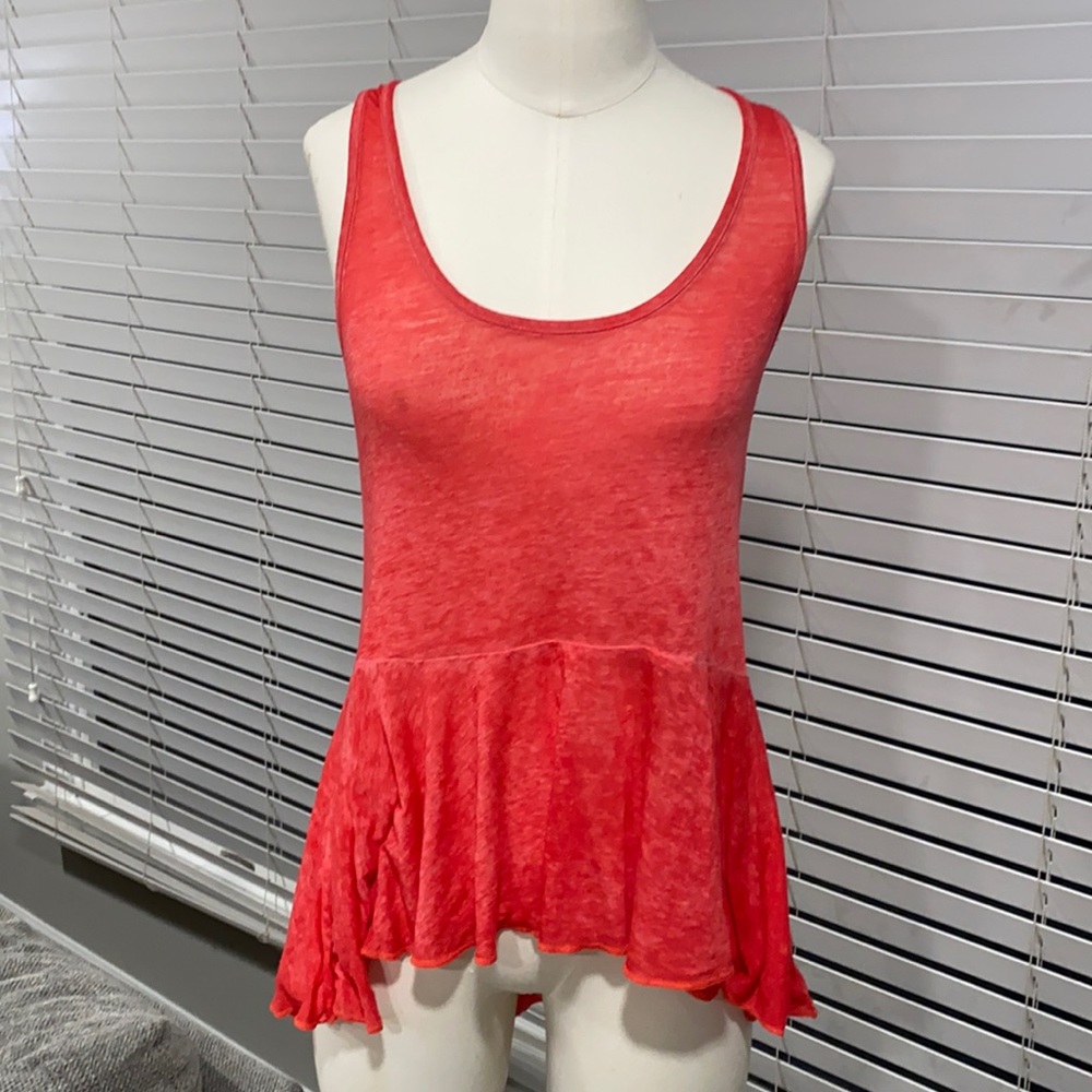 WE THE FREE Red Racer Back Peplum High Low Tank XS